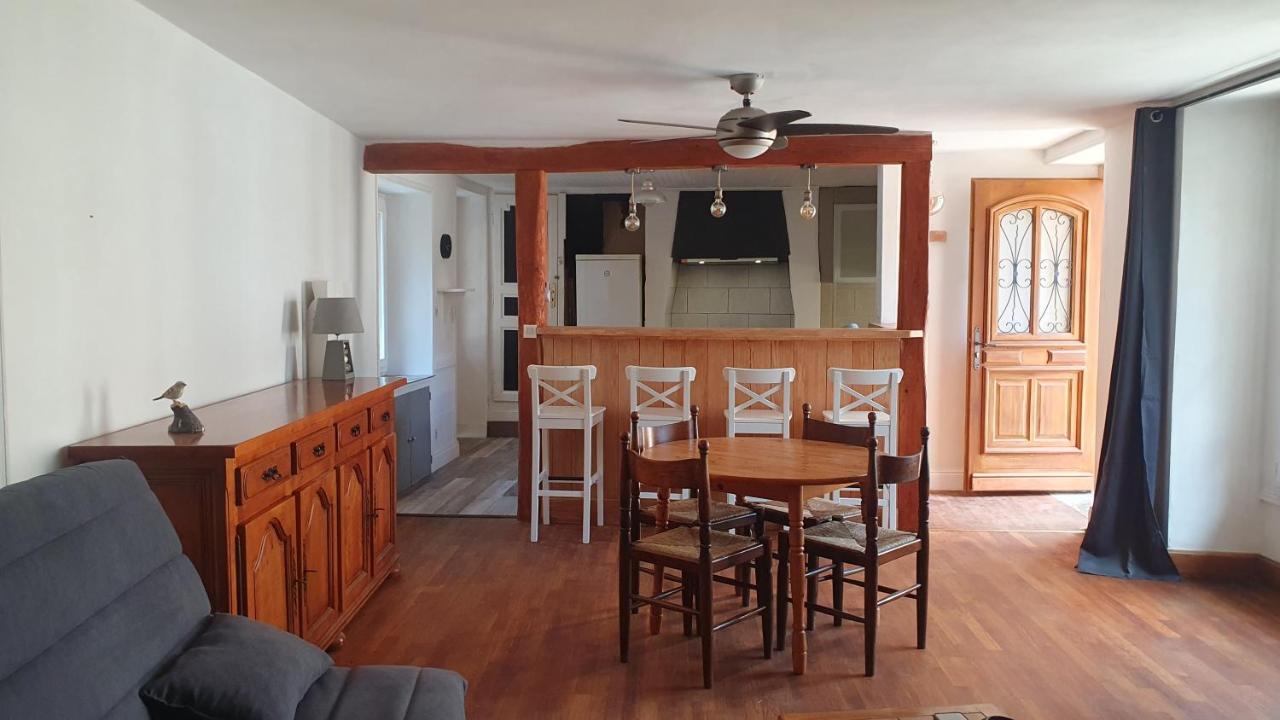 Condat-sur-Vezere Charmante Maison De Village מראה חיצוני תמונה